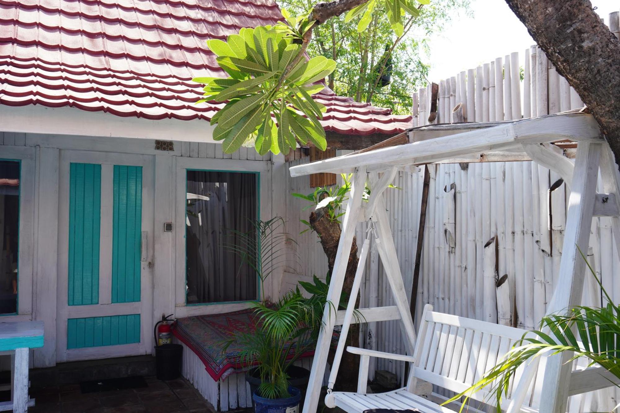 Kushak Bungalow กีลีตราวางัน ภายนอก รูปภาพ